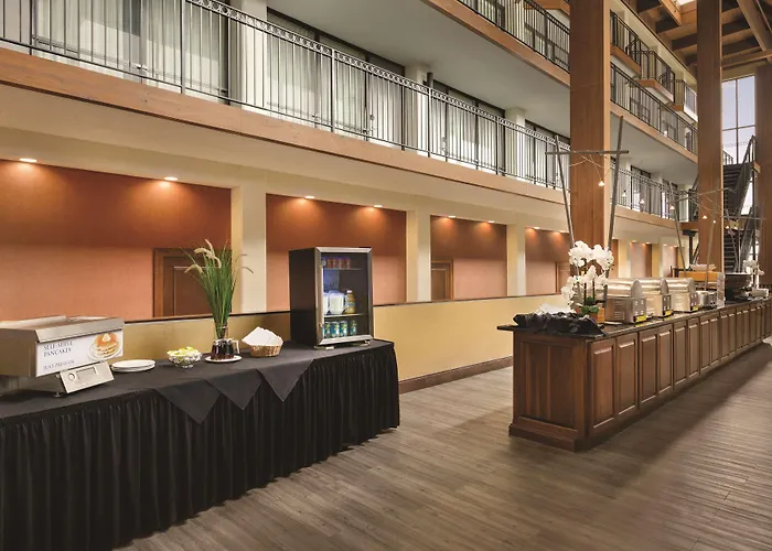 Radisson Hotel Lenexa Overland Park