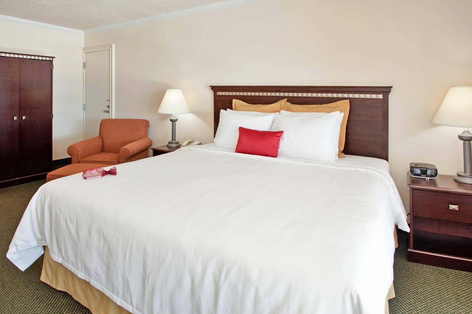 Radisson Overland Park